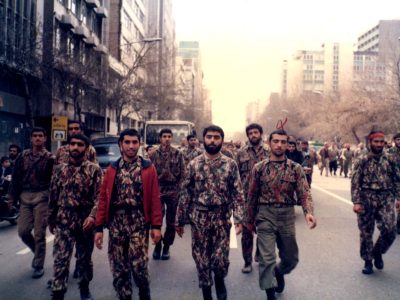 بر روی سنگ قبرم واژه کربلایی را حک نمایید