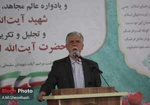 نقش الگوهای دینی در تربیت نسل جوان غیرقابل انکار است