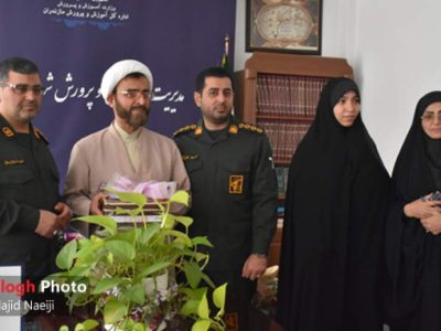 دیدار فرمانده سپاه آمل با مدیر آموزش و پرورش شهرستان