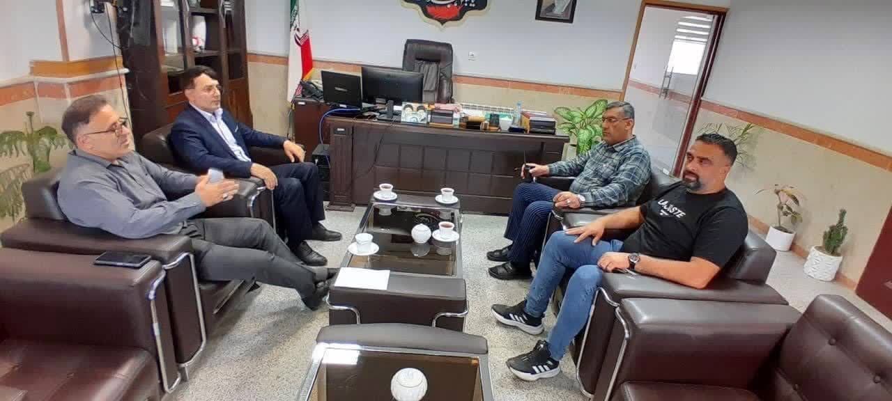 آزادی دو زندانی با اهدای هزینه مراسم سالگرد فوت پدر در آمل