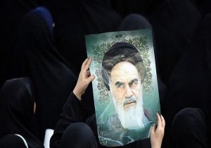 تنها راه حفظ انقلاب، بازخوانی اندیشه امام (ره) است