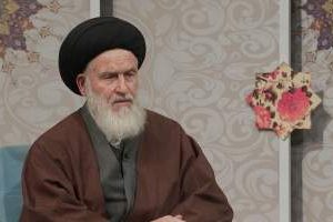 ملت ایران با پرچم شهدا برابر صهیونیسم ایستاده است