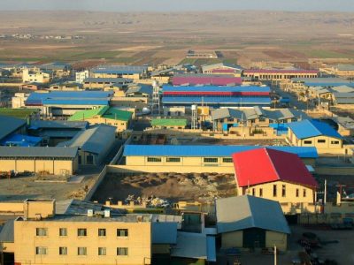وقتی چوب لای چرخ تولید می‌رود!