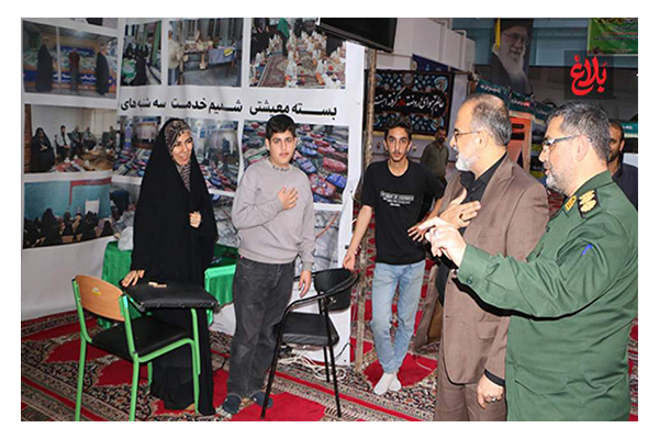 بازدید غافلگیرکننده سردار موحد از نمایشگاه اسوه بازدید غافلگیرکننده سردار موحد از نمایشگاه اسوه