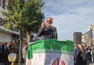 مشکلات اقتصادی کشور باید ریشه‌ای رفع شود