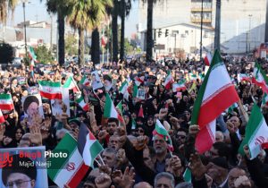 سمت درست تاریخ باشیم