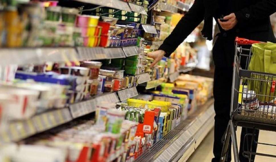 حل مشکلات معیشتی مطالبه اصلی مردم است