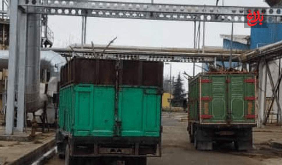 توقیف دو دستگاه خاور حامل چوب قاچاق توقیف دو دستگاه خاور حامل چوب قاچاق