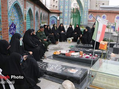 مدافعان حرم پرچمداران غیرت و بصیرت بودند