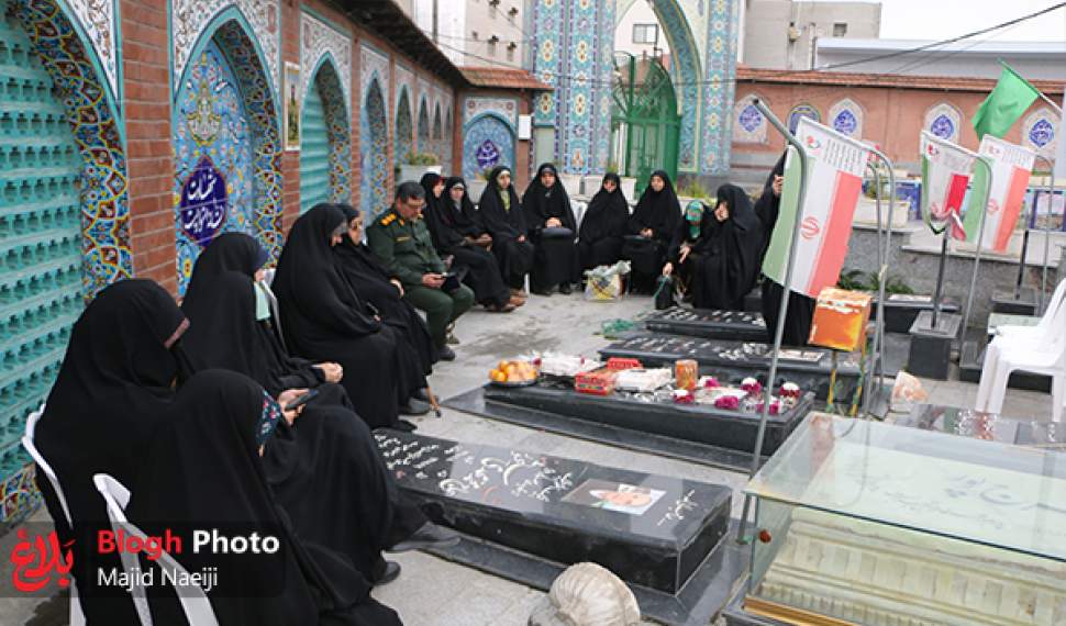 مدافعان حرم پرچم‌داران غیرت و بصیرت بودند