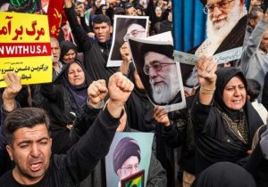 ملت ایران انتقام خون رهبر شهید را خواهد گرفت