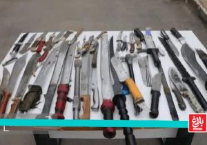 کشف ۸۲ قبضه سلاح سرد در اتوبوس مسافربری