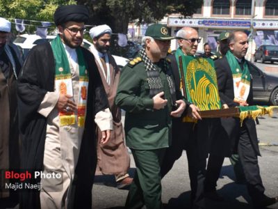 استقبال پرشور بسیجیان آمل از پرچم رضوی