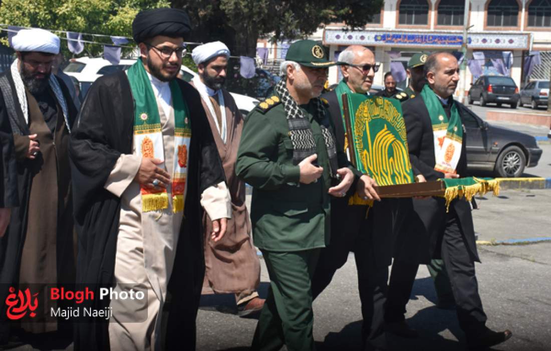 استقبال پرشور بسیجیان آمل از پرچم رضوی