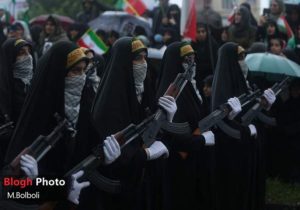 زیر باران، پای ایران